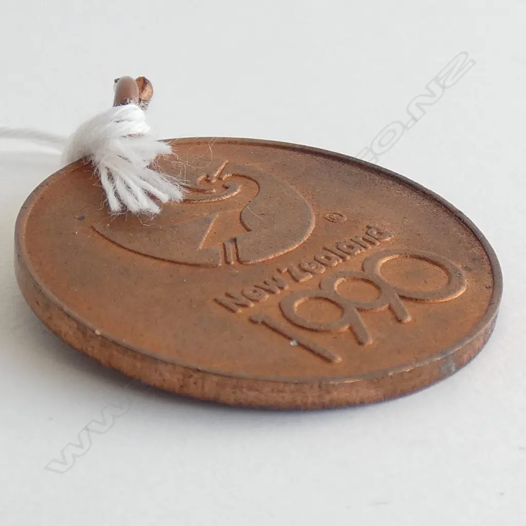 (20161) NZ 1990 MEDALION 'PARTICIPANT 150TH ANNIVERSARY.. Image 1++