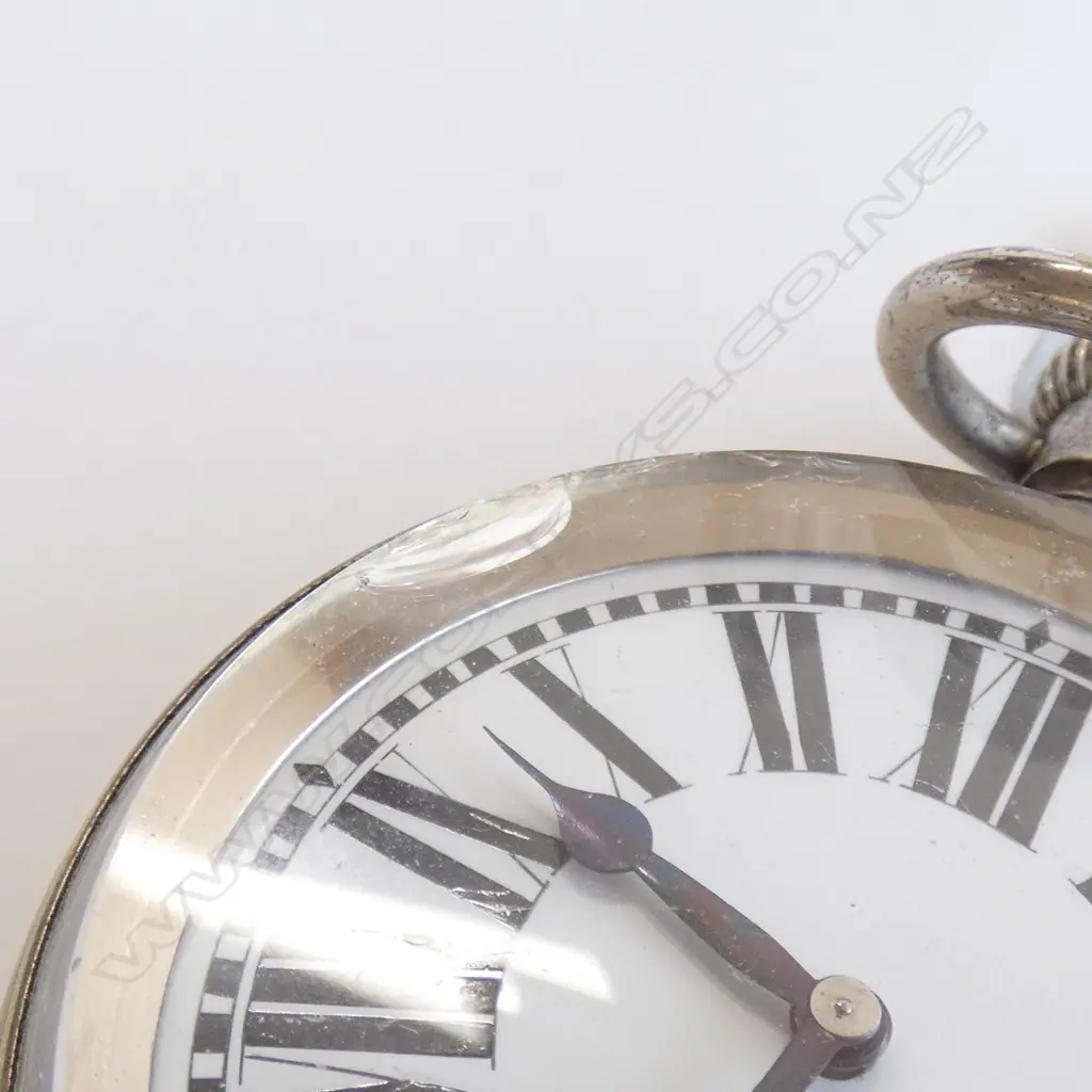 VINTAGE POCKET WATCH - LARGE OPEN FACE (NO WORKING) Image 1++