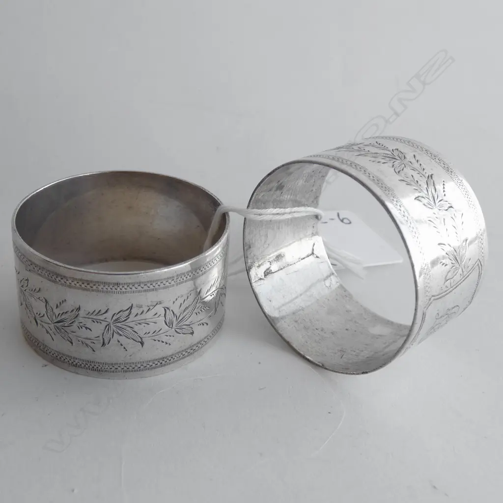 PR STG SILVER ENGRAVED NAPKIN RINGS  51GMS Image 1++