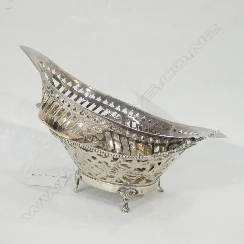 2 STG SILVER PIECED DISHES; CONTINENTAL & SHEFFIELD 1901 141 GRAMS Image 1++