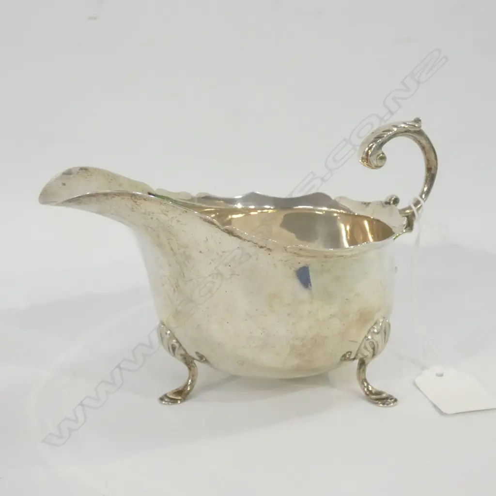 STG SILVER SAUCE BOAT B'HAM 1901 168 GRAMS Image 1++