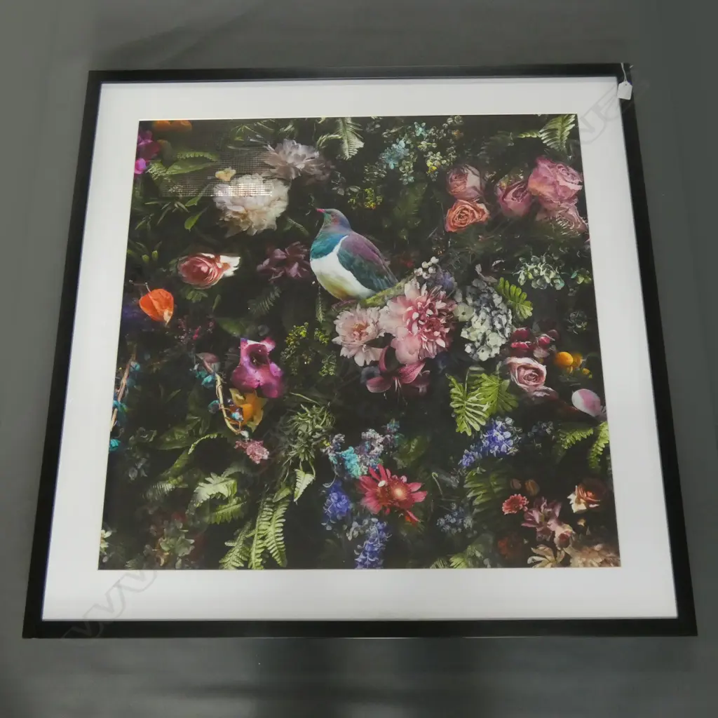 KERURU IN FLOWERS ART PRINT 795x795mm  Image 1++