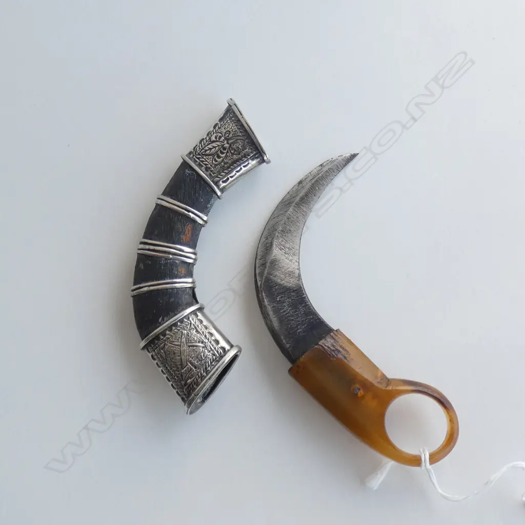 ANTIQUE KARAMBIT KNIFE  Image 1++