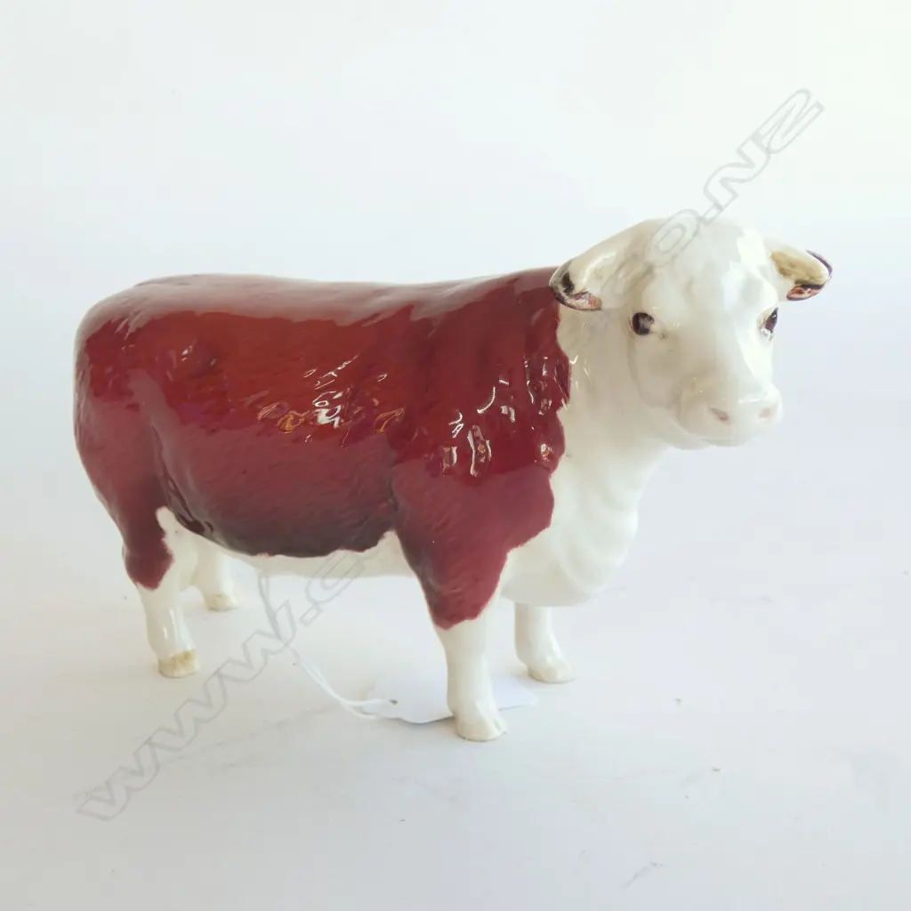 BESWICK HEREFORD COW L 175MM Image 1++