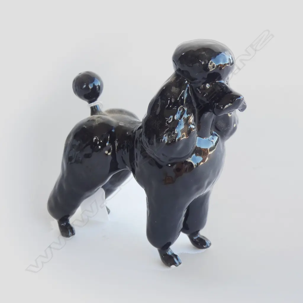 BESWICK BLACK POODLE L 150MM Image 1++