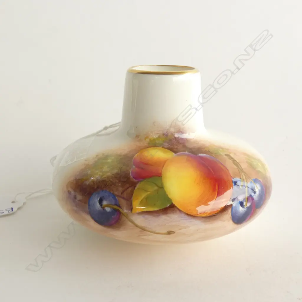 SMALL ROYAL WORCESTER SQUAT VASE SIGNED MAYBURY DATE MARKS 1954 105mm dia Image 1++