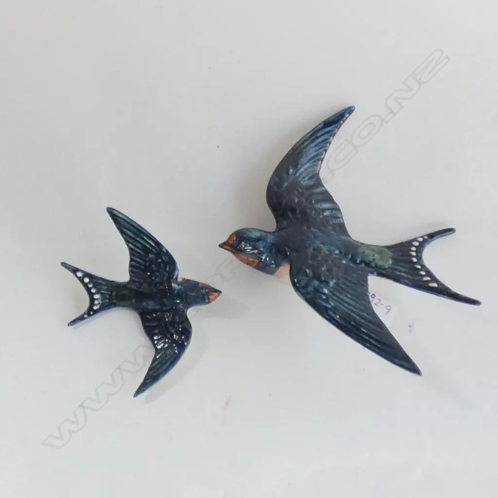 SET 2 BESWICK WALL SWALLOWS - LG (L 155MM) SM (L 95MM) Image 1++