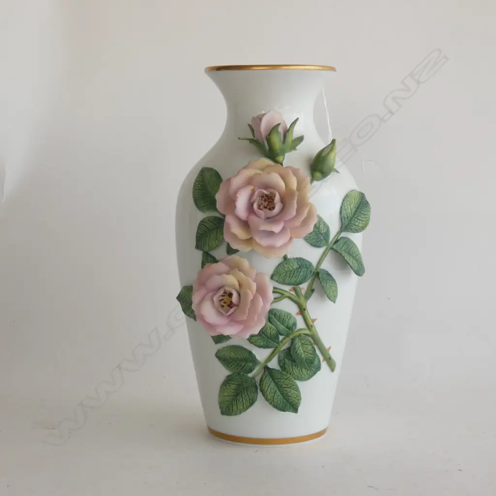LTD ED VASE 'CELESTIAL ROSE' BY ROSANNE SANDERS - HAND PAINTED  - 1984 H. 235MM Image 1++