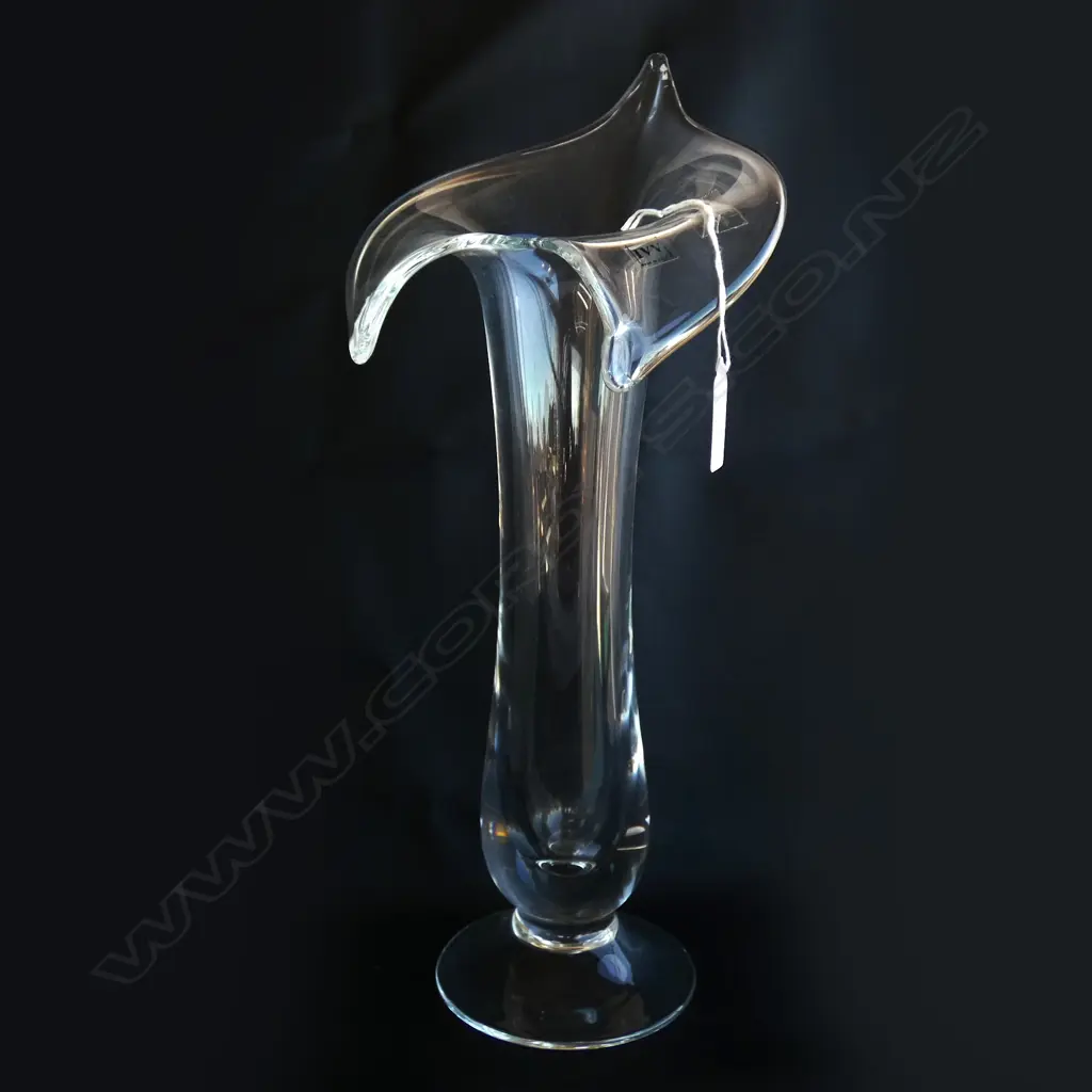 MADE IN ITALY IVV CLEAR GLASS TULIP VASE H,390mm small chip Image 1++