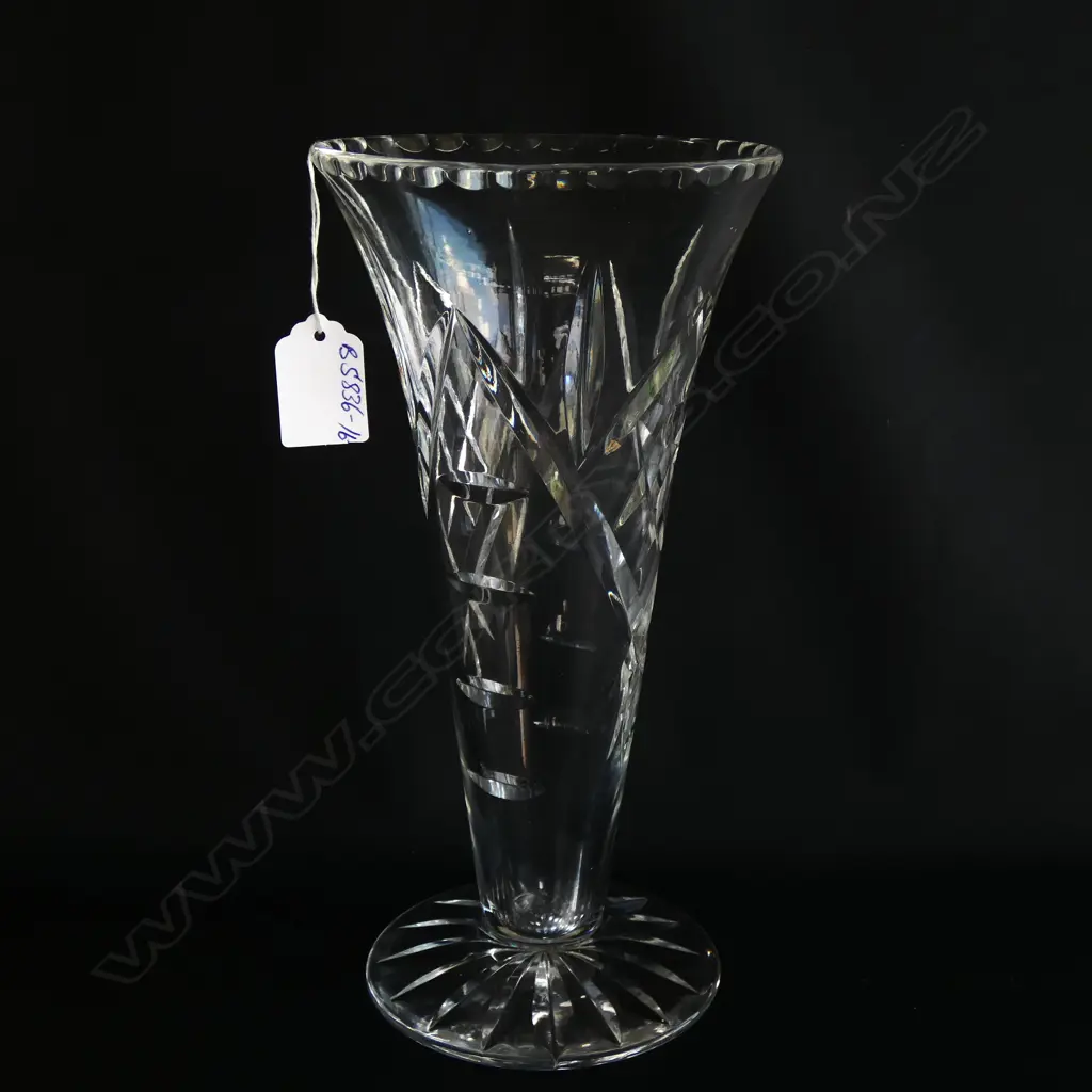 WEBB CORBETT CRYSTAL TRUMPET VASE H.255mm Image 1++