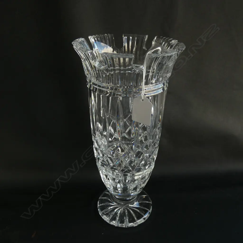 LARGE WATERFORD CUT CRYSTAL VASE H.280mm Image 1++