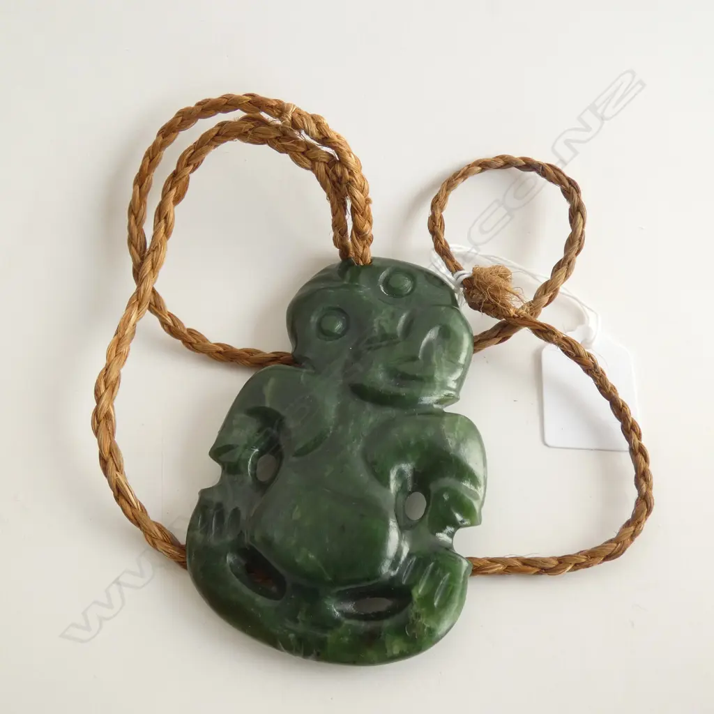  POUNAMU HEI TIKI. H.100mm Image 1++