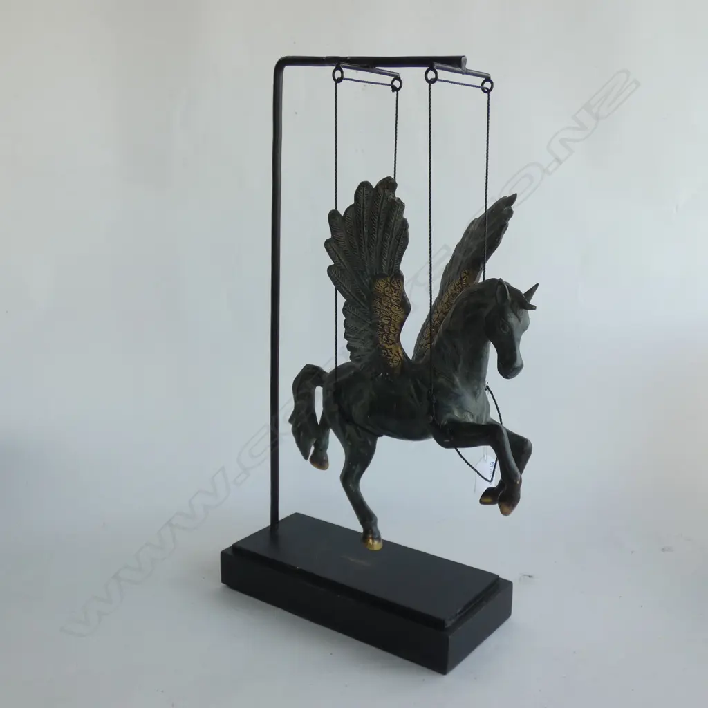 BRONZE HORSE POLISHED HIGHLIGHTS ON SUSPENDED FRAMEWORK H540 Image 1++