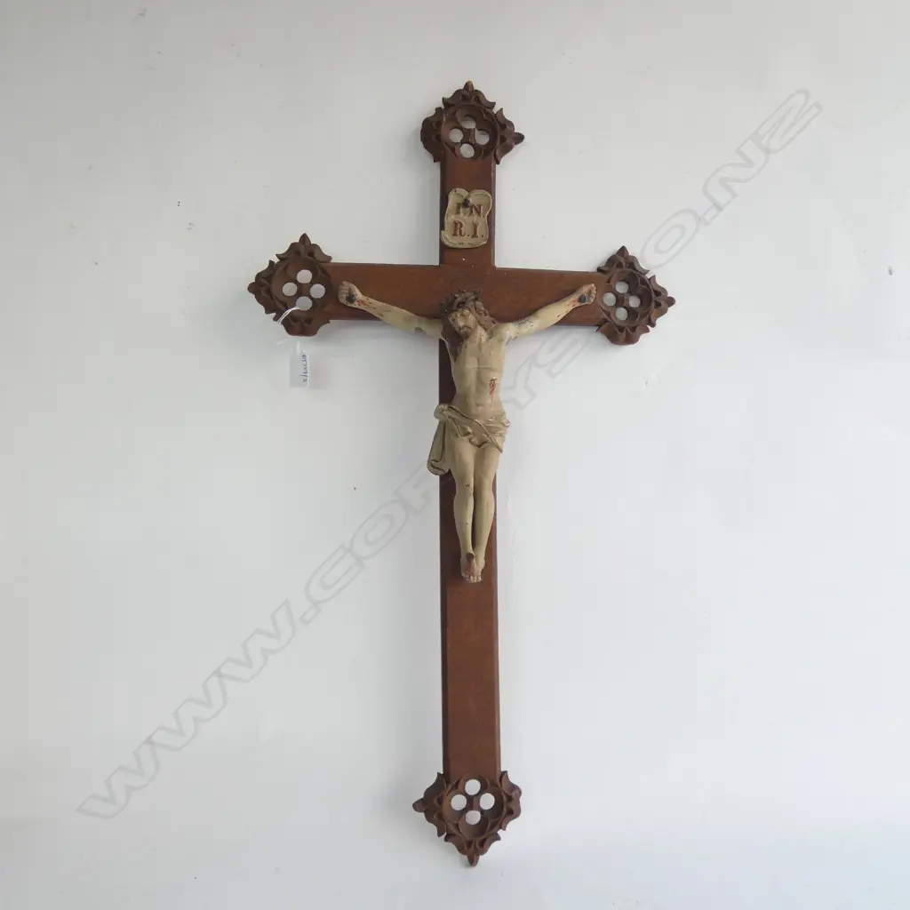 VINTAGE PAINTED METAL CRUCIFIX  H.690mm Image 1++