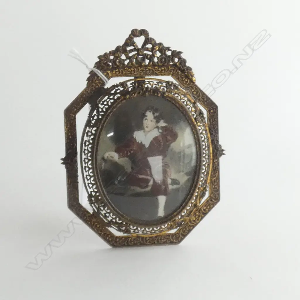 EARLY 20THC HAND PAINTED MINIATURE - SIGNED Image 1++