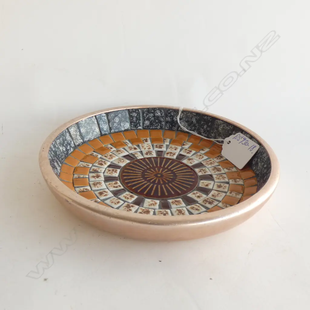 JOHN CHRITON TILED SHALLOW BOWL Dia.175mm Image 1++