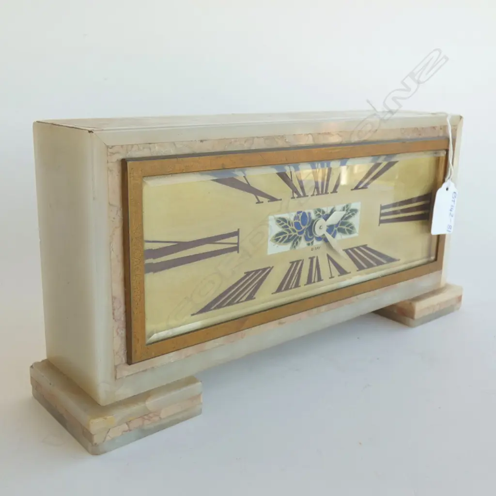 ART DECO ONYX MANTLE CLOCK - WORKING  L 290MM CHIPS TO 2 CORNERS Image 1++