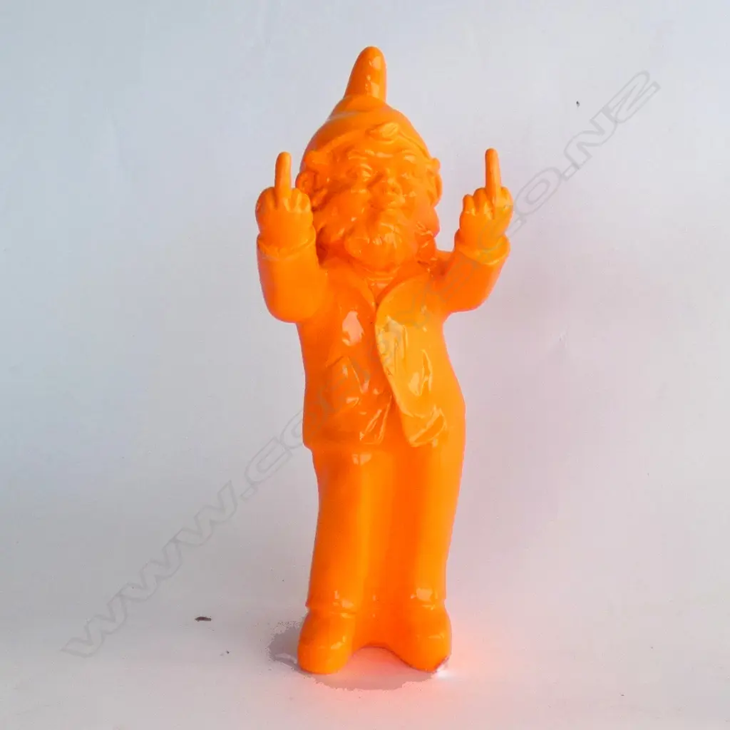 ORANGE RESIN GNOME  H300 Image 1++