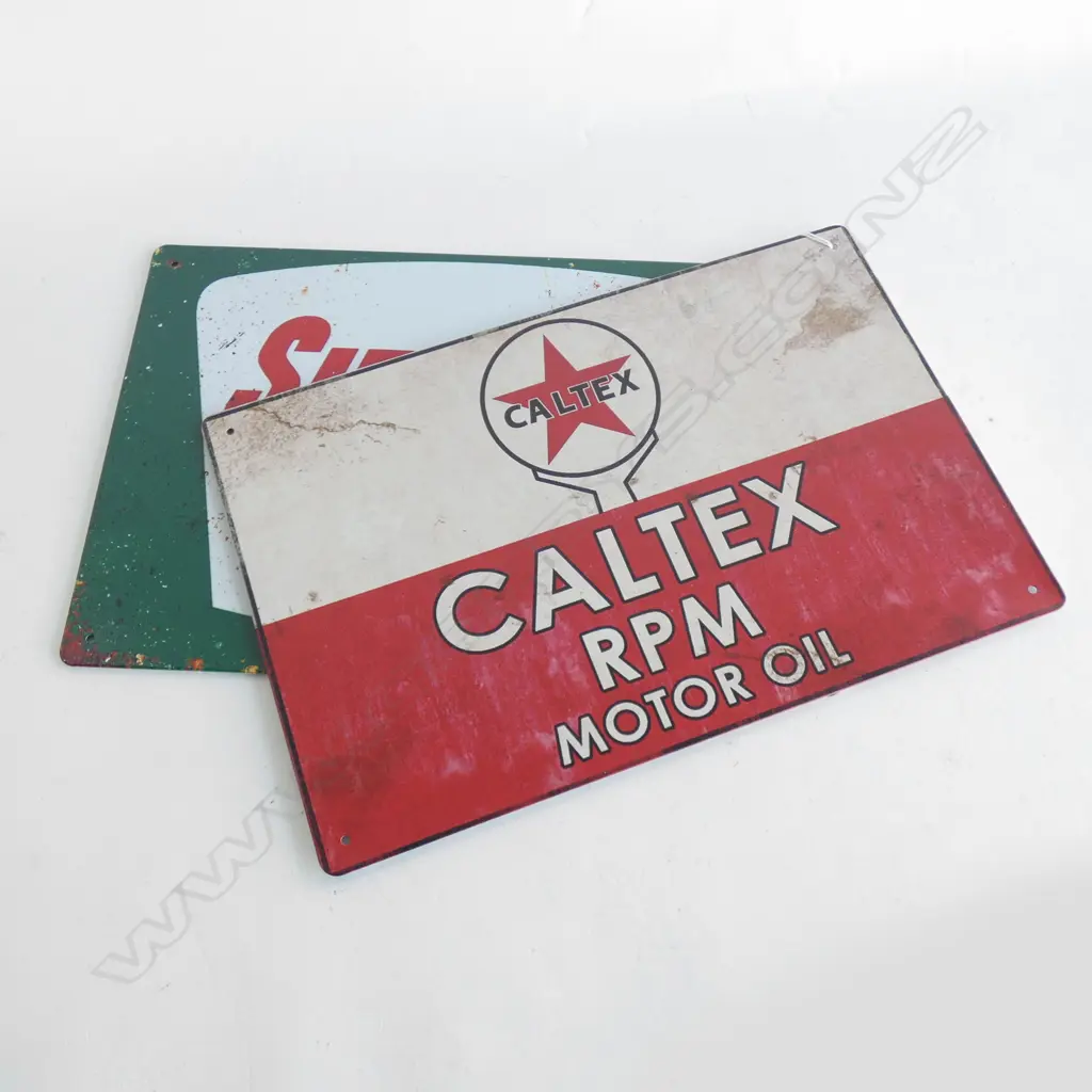2 REPRODUCTION TIN SIGNS 200X300mm CALTEX & SINCLAIR Image 1++