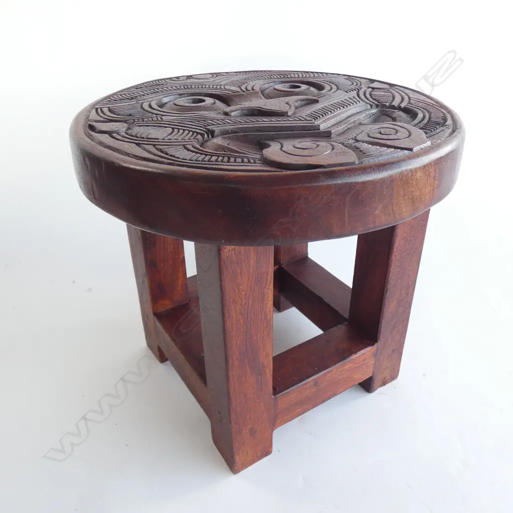 CARVED STOOL MAORI STYLE DESIGN  Image 1++