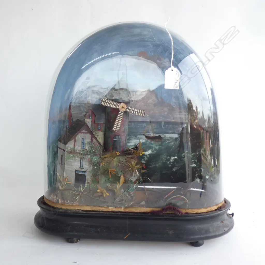 GLASS DOME w. MARITIME SCENE H.400mm Image 1++