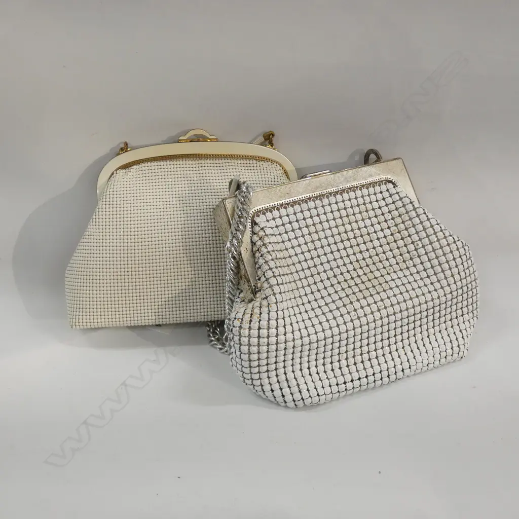 2 VINTAGE OROTON WHITE MESH HAND BAGS Image 1++