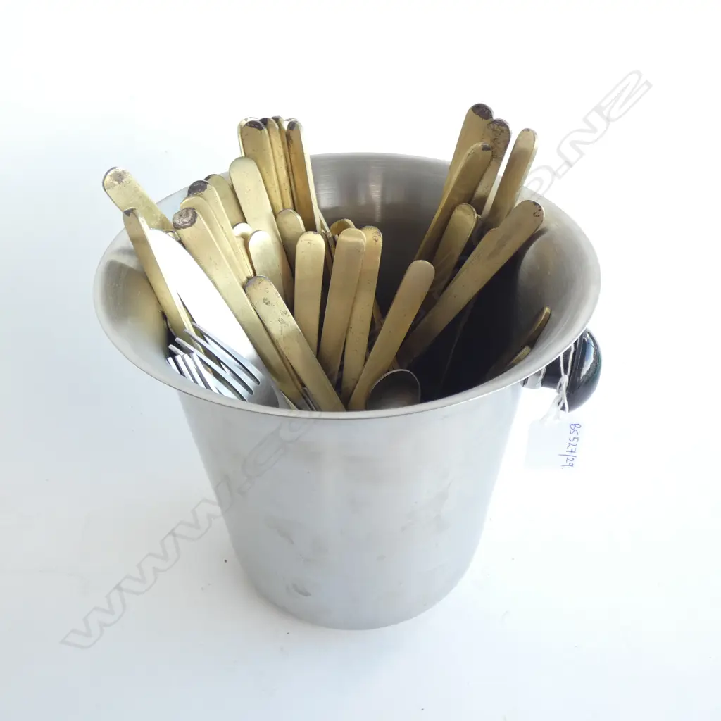 METAL ICE BUCKET H.195mm + GOLD CUTLERY SET Image 1++