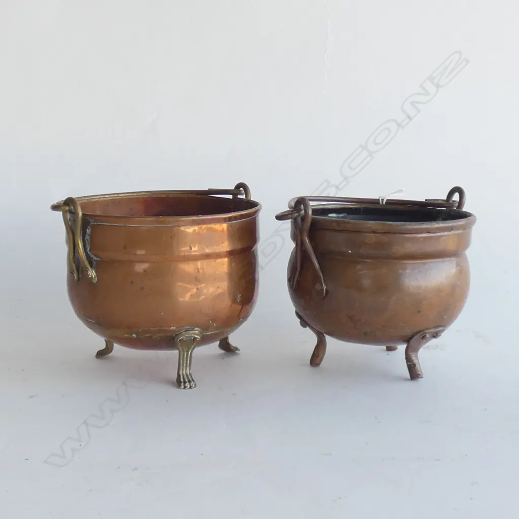 2 COPPER POTS 120mm dia Image 1++