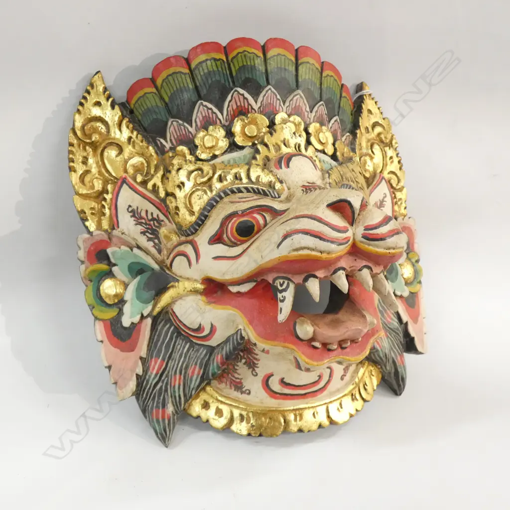 BALINESE CARVED & PAINTED WOODEN MASK  Image 1++