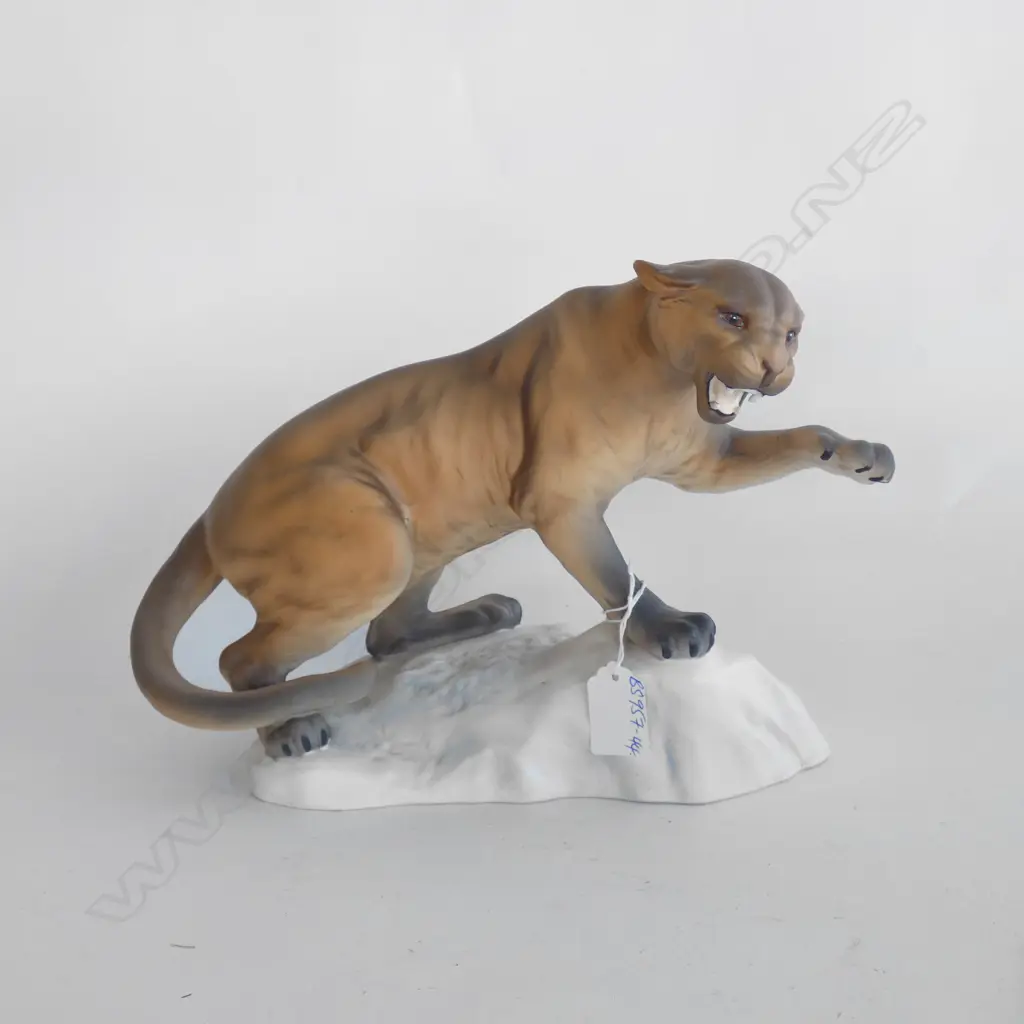 BESWICK SCULPTURE LGE ON ROCKY BASE. L.310mm, Image 1++