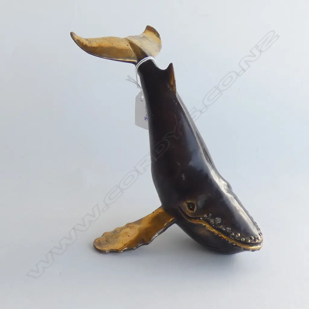 BRONZE WHALE POLISHED HIGHLIGHTS L220 Image 1++