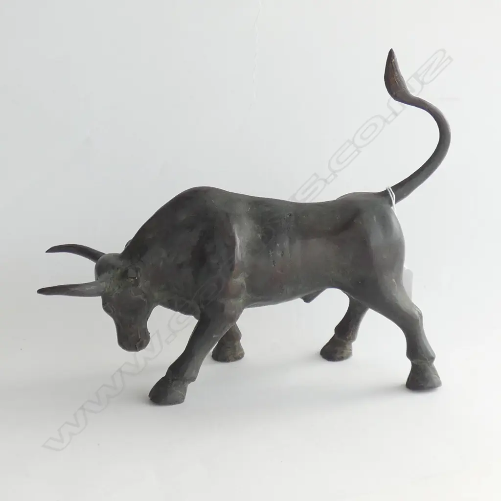 BRONZE BULL H230 Image 1++