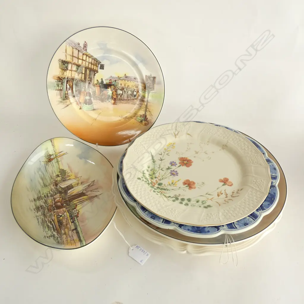 6 LARGE PLATES; ROYAL DOULTON ETC Image 1++