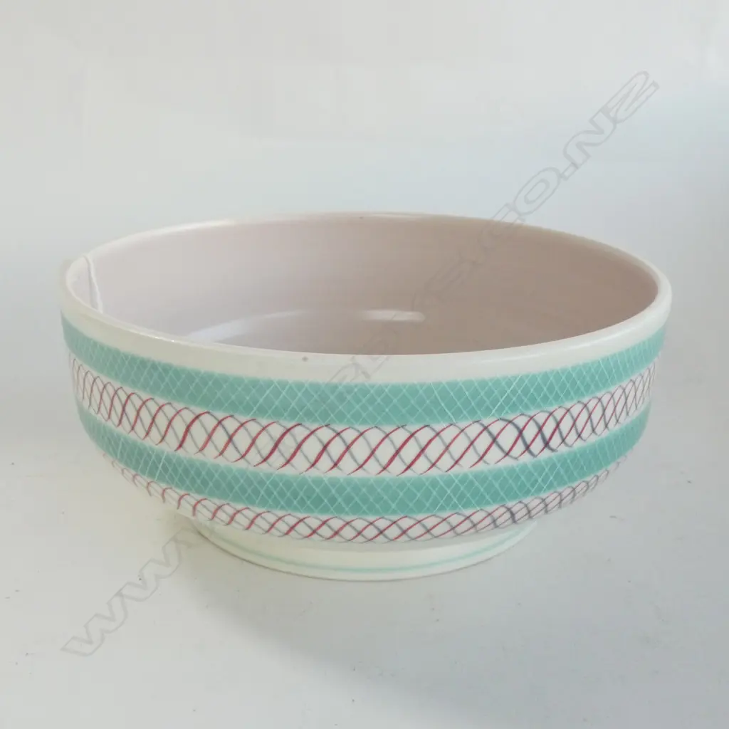 LARGE POOLE BOWL 275mm dia Image 1++