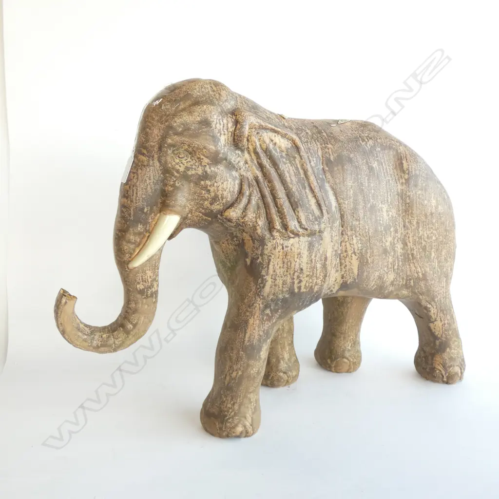 CERAMIC GARDEN ELEPHANT L.580mm Image 1++