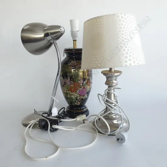 3 LAMPS