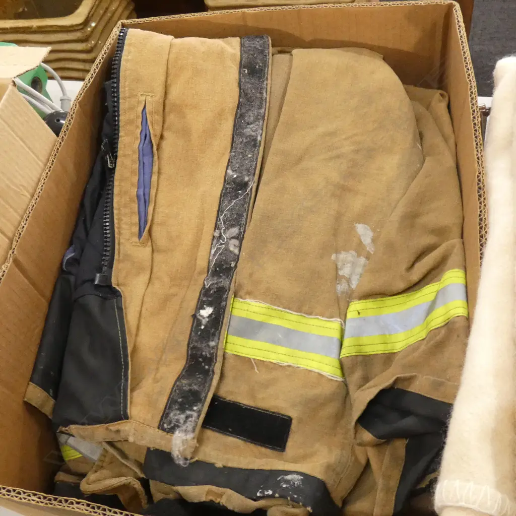BOX LOT FIREMANS JACKETS Image 1++