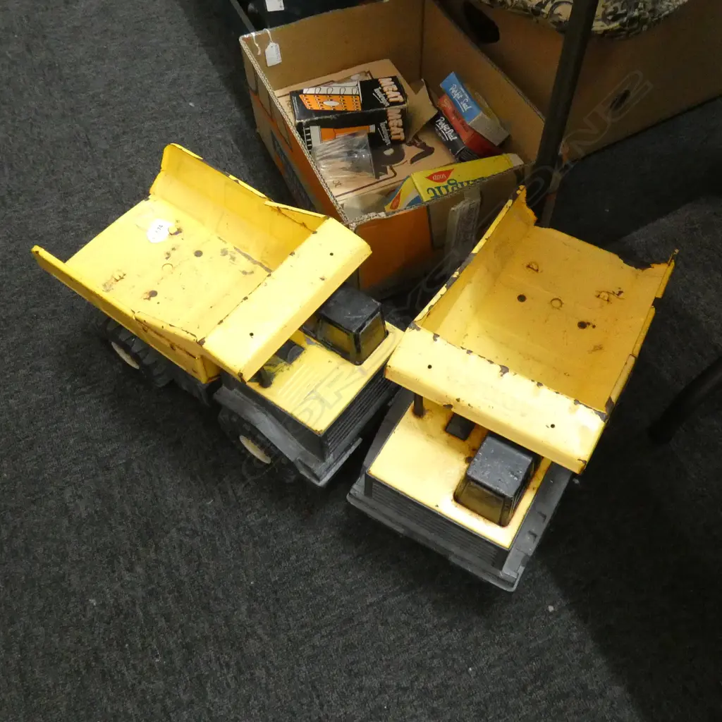 2 LG YELLOW TONKA TOY TRUCKS L 420MM - SOME PAINT WEAR Image 1++