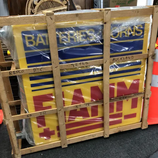LGE OUTDOOR SHOP SIGN 'FIAMM BATTERIES HORNS'