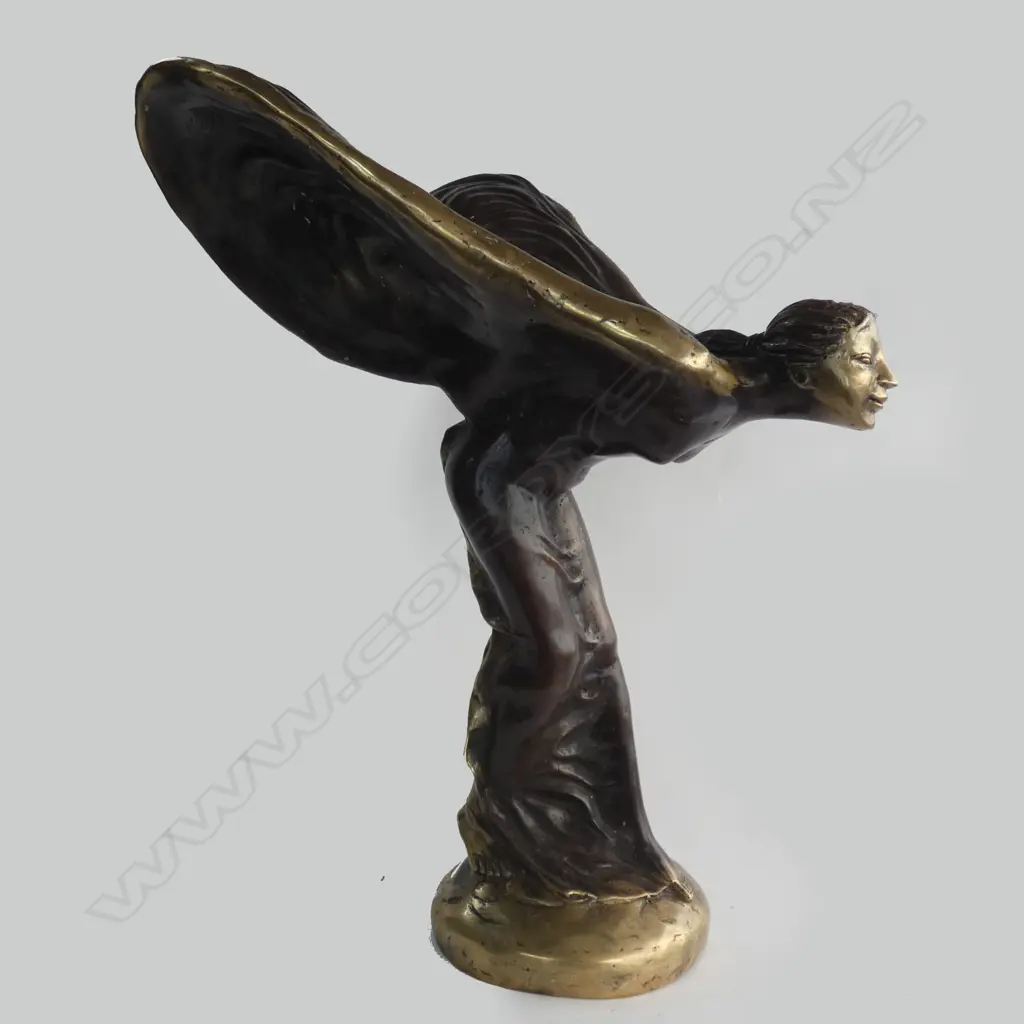 BRONZE FIGURE WINGED WOMAN H470 Image 1++