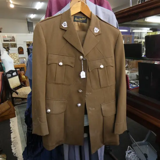 MILITARY JACKETS; GREEN SUIT