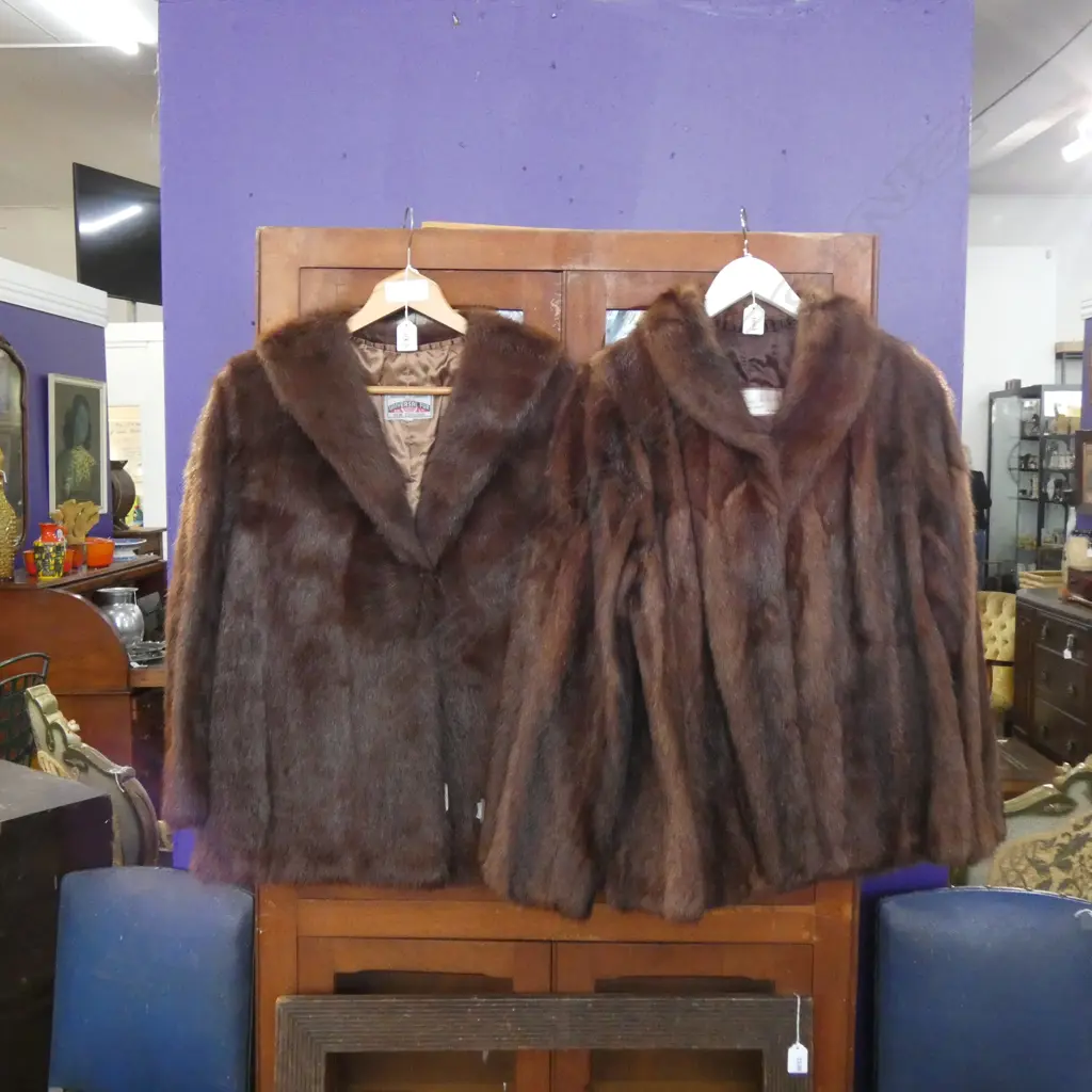 2 VINTAGE FUR JACKETS Image 1++