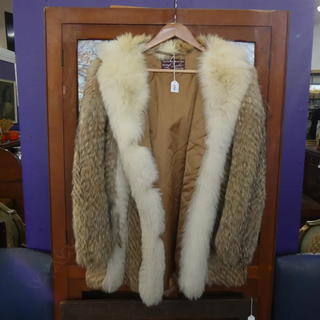 VINTAGE GERMAN FUR COAT w. HOOD Image 1++