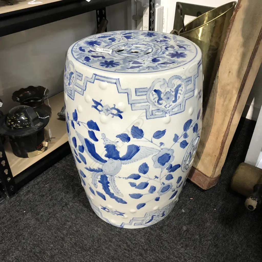 CHINESE PORCELAIN DRUM STOOL H 470MM Image 1++