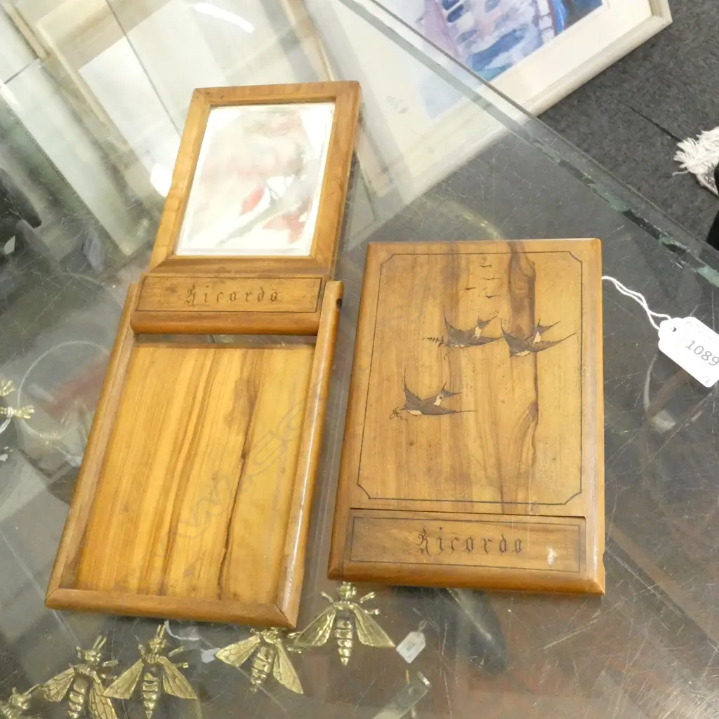 PR VINTAGE WOODEN ENGRAVED HAND SHAVING MIRRORS  115 X 170MM Image 1++