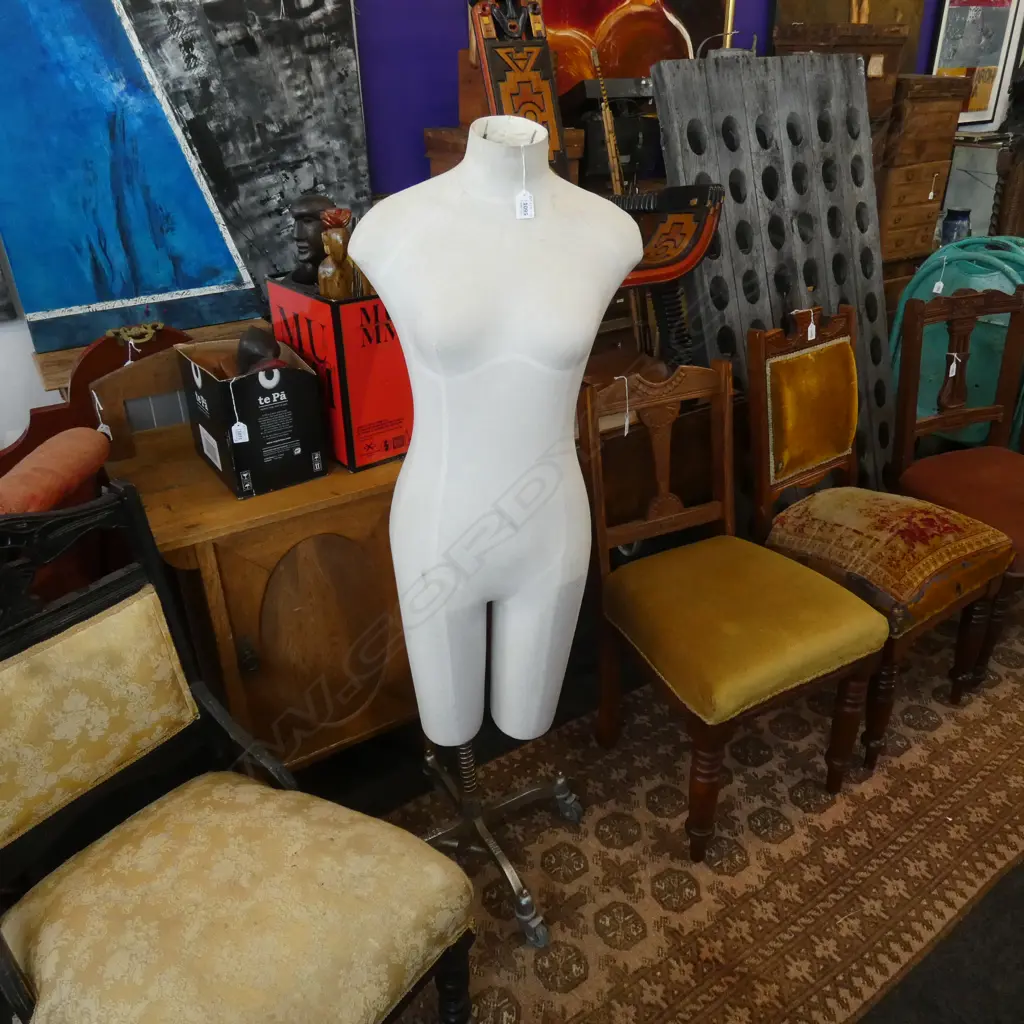 VINTAGE CLOTH BODY MANNEQUIN ON PURFEX ADJUST. STAND ON CASTORS  H 1360MM  Image 1++