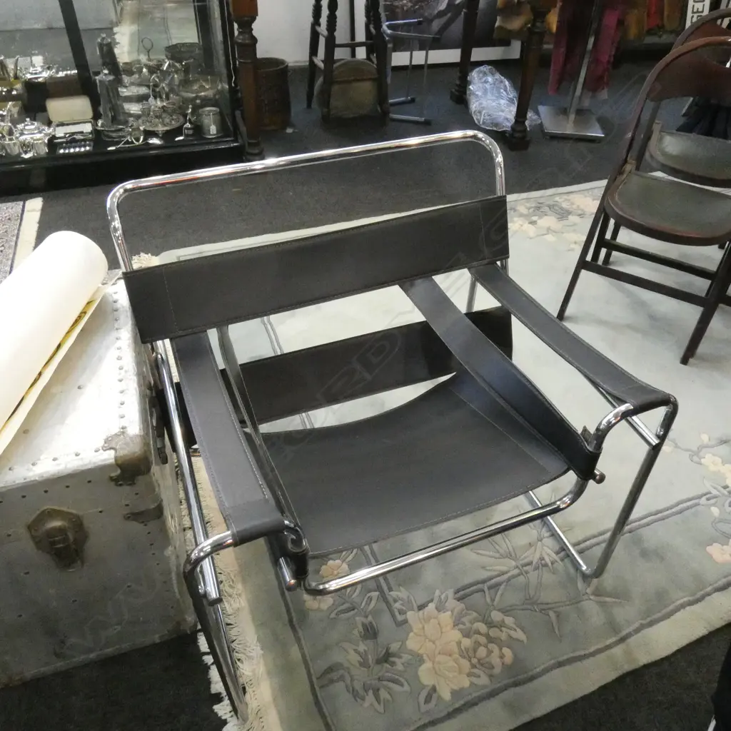 PR WASSILY CHAIRS Image 1++