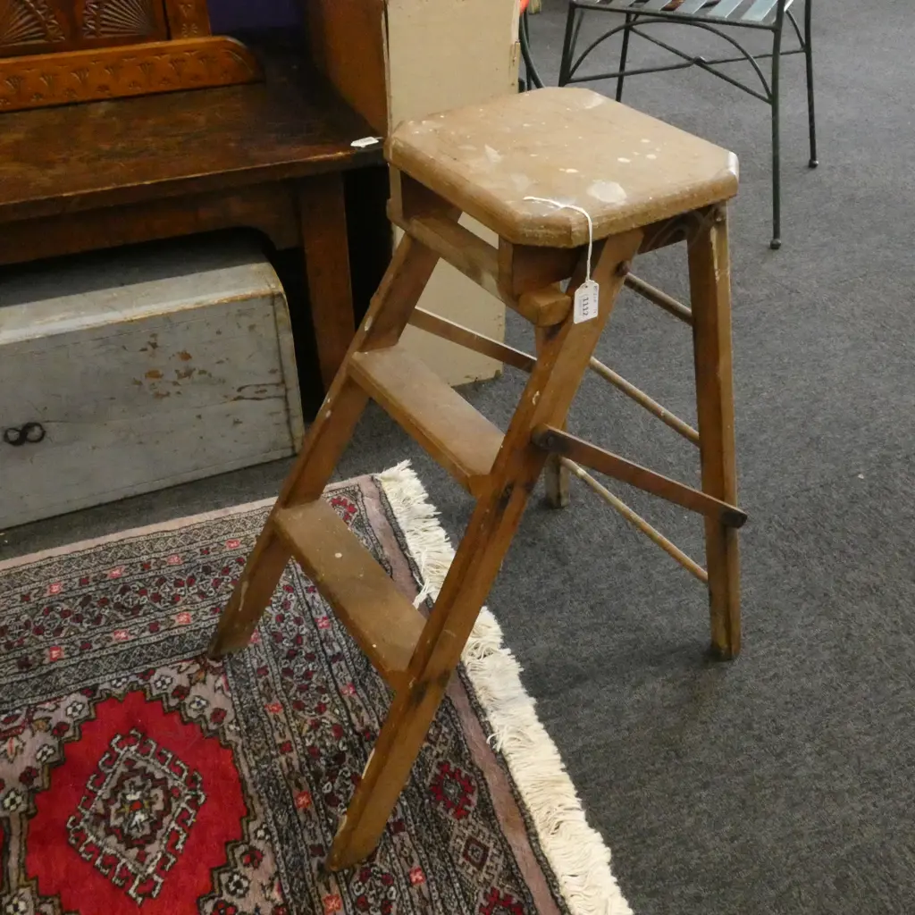 OLD WOODEN STEP LADDER / STOOL H 620MM (PAINT STAINED) Image 1++