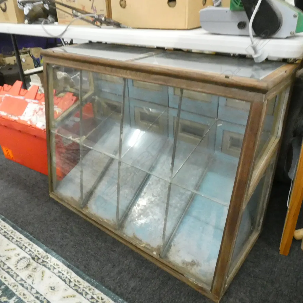1920’S DISPLAY CASE FOR CRACKERS & SWEETS 8 REAR DOORS Image 1++