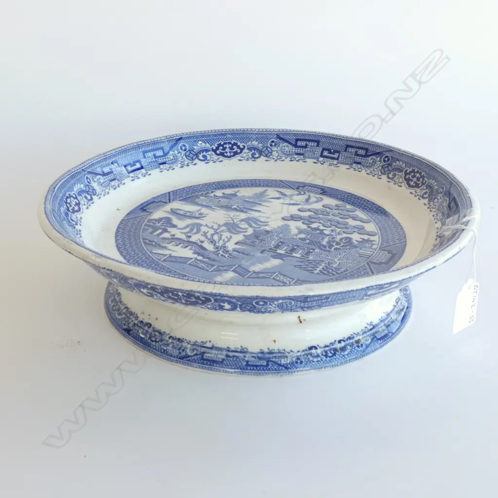 A SHAW STAFFORDSHIRE BLUE WILLOW PATTERN TAZZA ON STAND (DIA  295MM) Image 1++